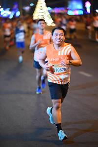 BIB: 20575
                            <button type="button" onclick="openModal(23169614)" class="btn btn-primary btn-sm float-right btn-popup" data-toggle="modal" data-target=".modal-high-quality">
                        <i class="fas fa-shopping-cart"></i> Add to Cart
                    </button>
                                            <button type="button" onclick="isThisMe(23169614, true)" class="btn btn-success btn-sm float-right btn-popup btn-isme hidden" data-toggle="tooltip" data-placement="bottom" title="นี่คือรูปของคุณใช่ไหม คลิกที่นี่เพื่อเอาเข้าอัลบั้ม">
                        <i class="fas fa-plus"></i> Add to album
                    </button>
                    <button type="button" onclick="isThisMe(23169614, false)" class="btn btn-warning btn-sm float-right btn-popup btn-isnotme hidden">
                        <i class="fas fa-ban"></i> Remove from album
                    </button>